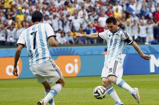 视频-61秒20传！ 阿根廷复制06年经典团队神进球 