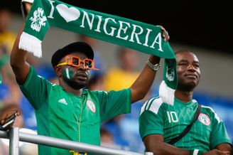 高清图-尼日利亚波黑球迷风采