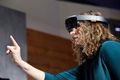 微软宣布HoloLens进入中国