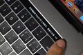 新MacBook评测:焦点TouchBar