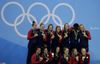 美国女子水球队获得金牌